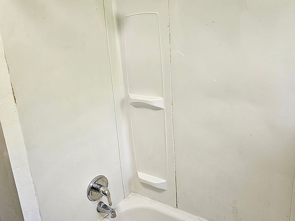 2nd image of 4108 E 113th St #1