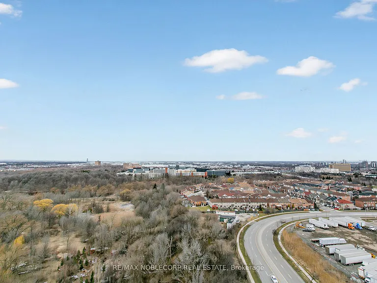 840 Queens Plate Dr #1705 — Photo 33
