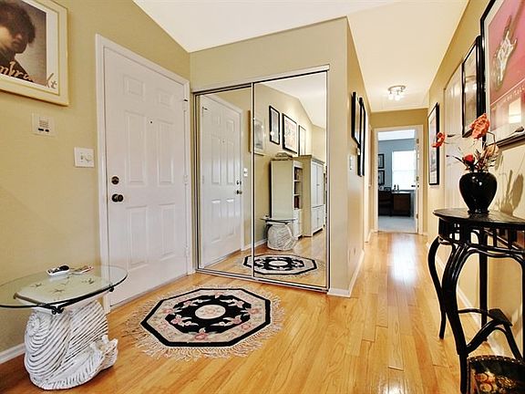 2nd image of 1252 Beechwood Ct Unit C2