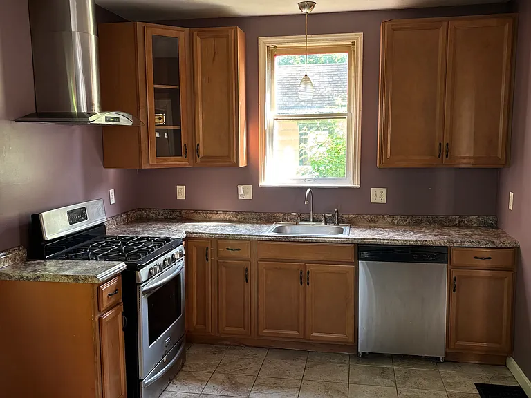 14 S Emily St — Photo 4