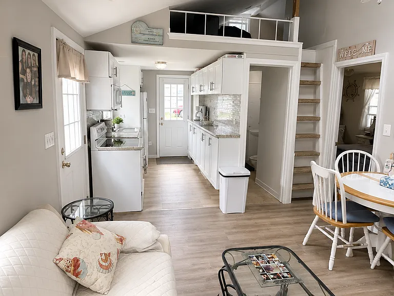 11 Red Fox Ln — Photo 3