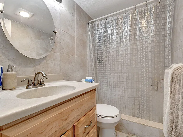 777 S Federal Hwy #202-H — Photo 23