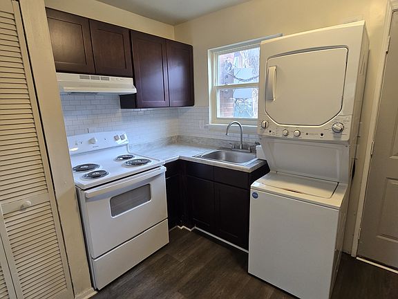 5th image of 1706 Carlisle Ave APT 8