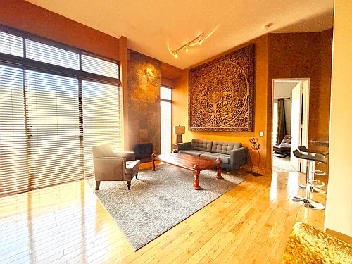 5151 Balboa Blvd #306 Photo 1