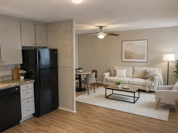 7608 T St APT 7, Little Rock, AR 72227