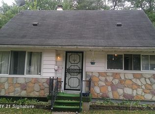 909 Barrie Ave, Flint, MI 48507