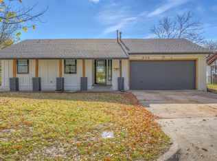 9118 E 47th St, Tulsa, OK 74145