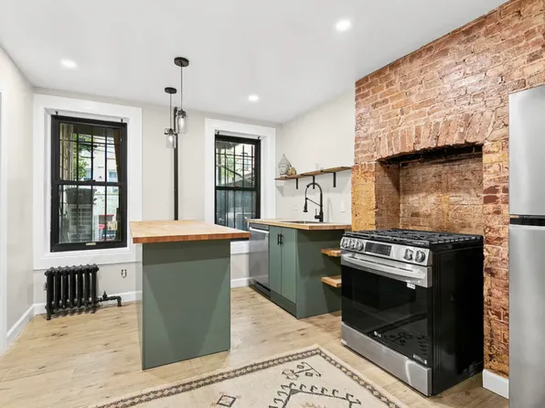 555 Mac Donough Street image 1 of 6
