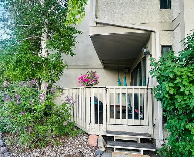 Deck off of the Living Room.