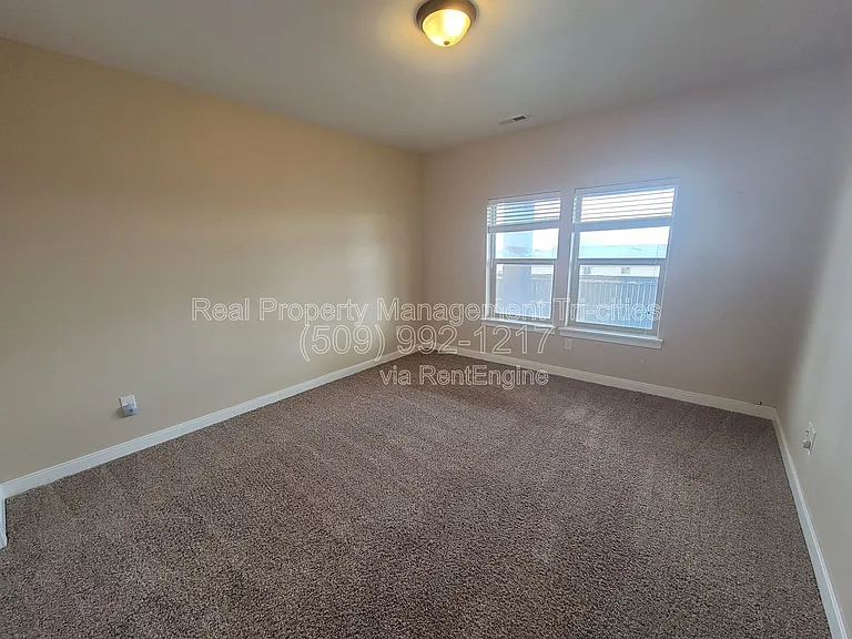 2348 W 49th Ave — Photo 25