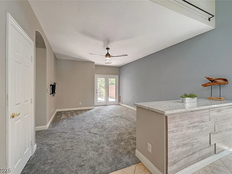 8454 Cerritos Ct — Photo 12
