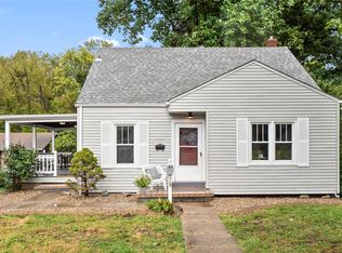 610 N Combs Ave, Collinsville, IL 62234