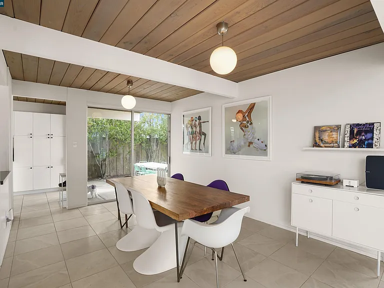 8021 Shay Dr — Photo 11