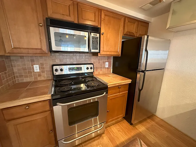 2210 Miguel Chavez Rd #716 — Photo 7