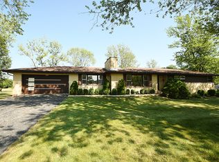 11801 S Glen Rd, Palos Park, IL 60464