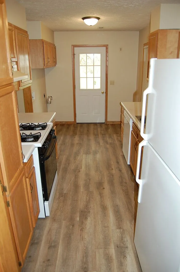 5001 W Hughes St — Photo 4