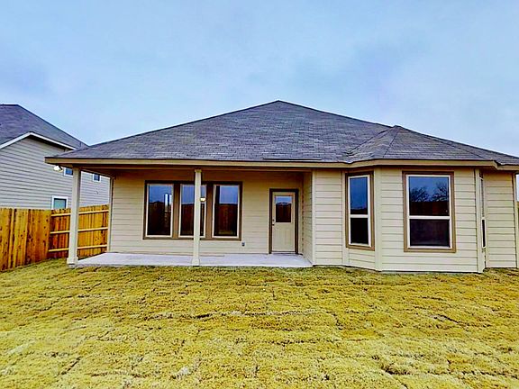 2nd image of 702 Cornflower Ct