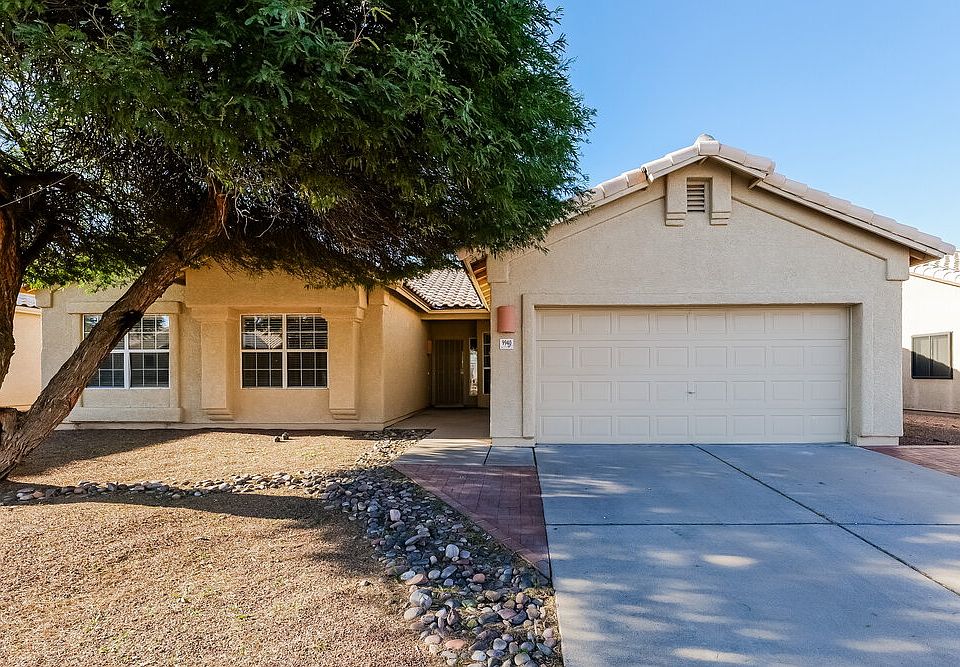1st image of 9940 E Paseo