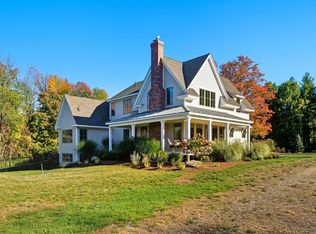 57 French Ct, Dunstable, MA 01827