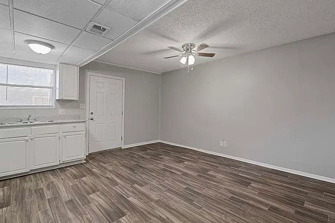 Sage Creek Apartments — Photo 35