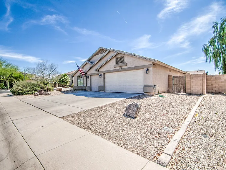 43205 W Roth Rd — Photo 35