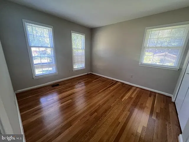 8523 Tysons Ct — Photo 14