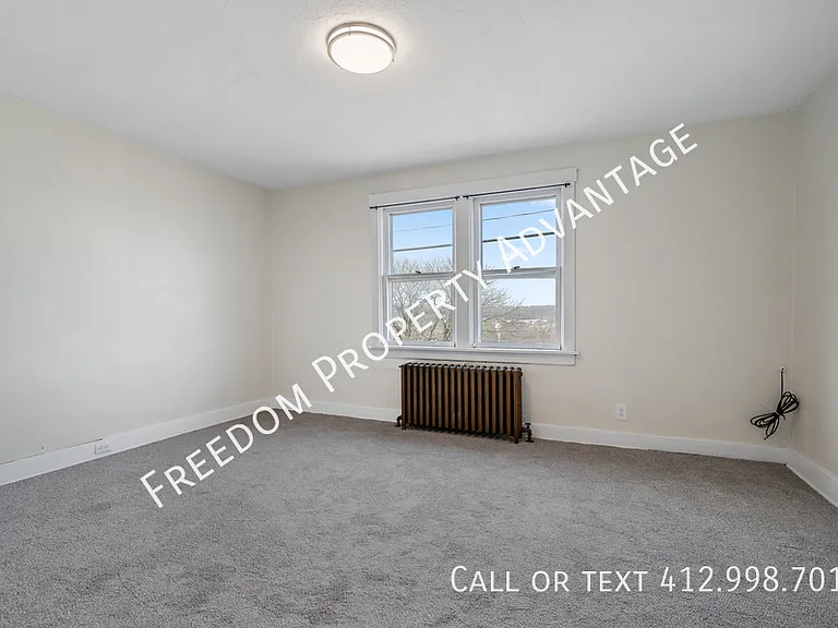 3230 California Ave — Photo 11
