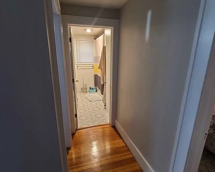 506 S West St — Photo 4