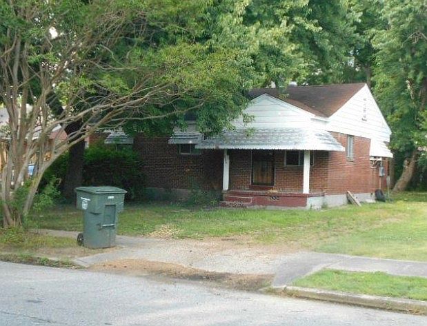 2nd image of 1856 Hartland St