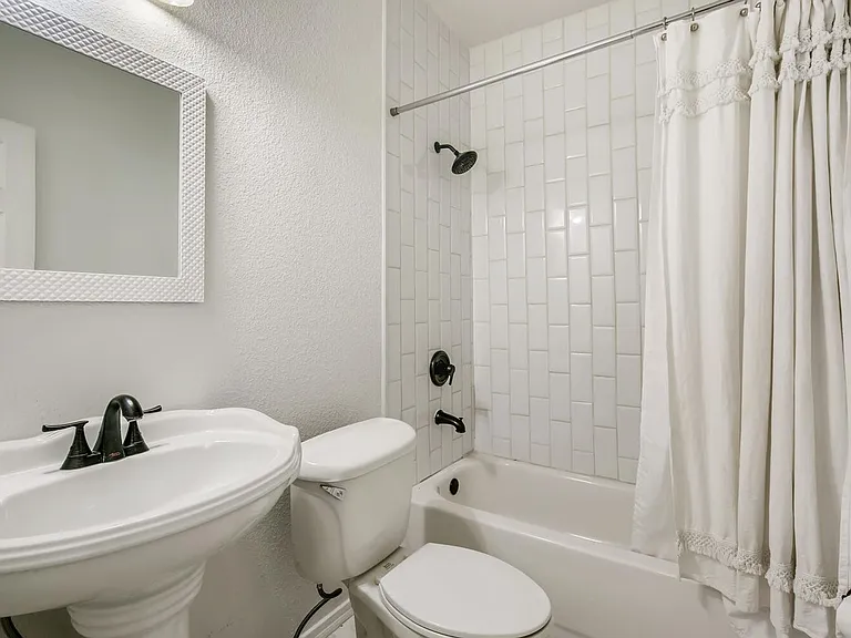 400 Eleanor Ave — Photo 18