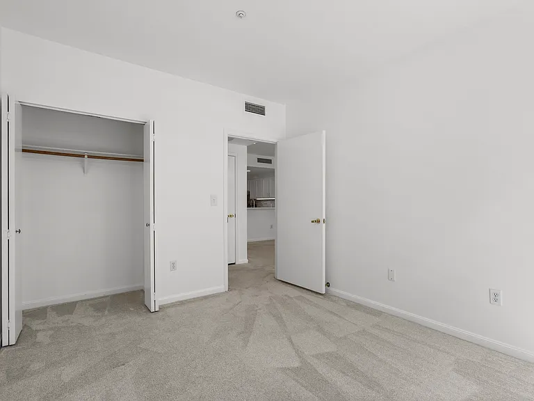 550 Ortega Ave #B227 — Photo 10