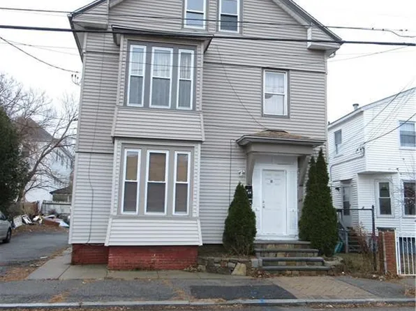 84 Merino St, Providence, RI 02909