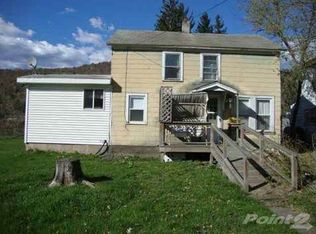 49 Cottage St, Roscoe, NY 12776