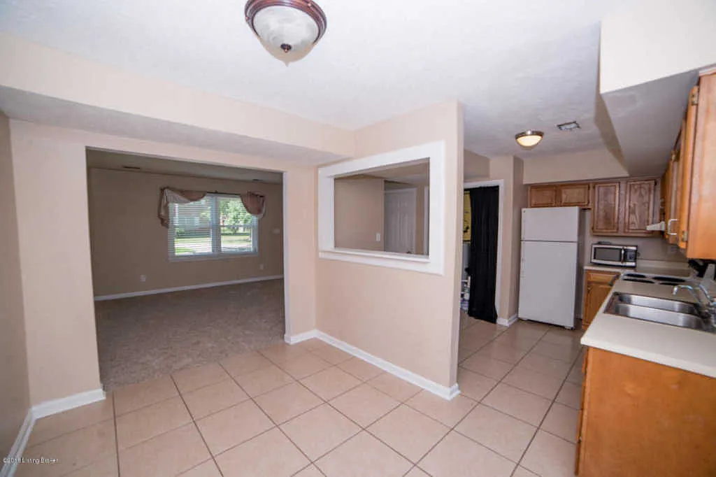 8207 Damascus Cir APT D2 photo 1