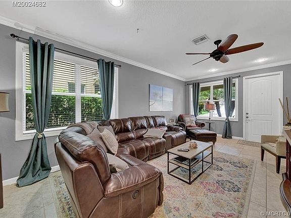 3rd image of 2865 SW Venice Ct