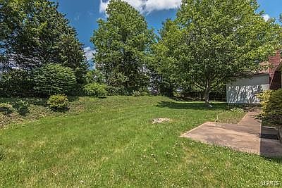 5th image of 3945 Regalway Dr