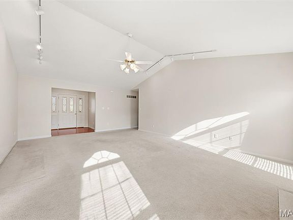 4th image of 1466 Soaring Eagle Dr