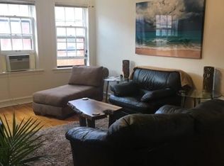 1523 W Lunt Ave APT 3B, Chicago, IL 60626