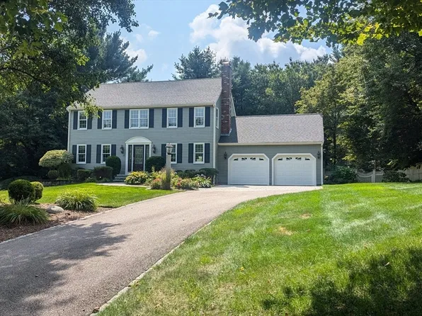 29 Beaumont Pond Dr, Mansfield, MA 02048
