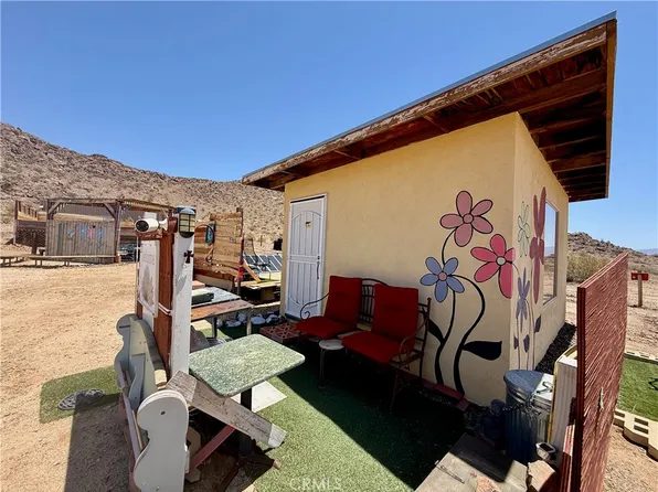 63398 Lakeview Rd, Joshua Tree, CA 92252