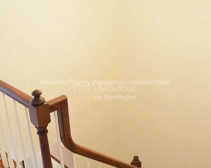 310 Cobb Island Ct — Photo 10