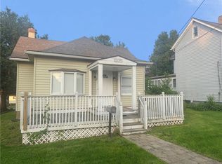 416 9th Ave, Beaver Falls, PA