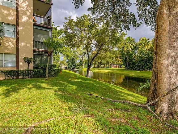 2nd image of 5961 N Falls Circle Dr APT 302