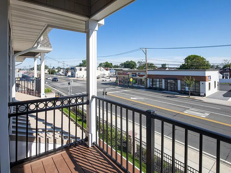 1163 Montauk Hwy #C4 — Photo 11