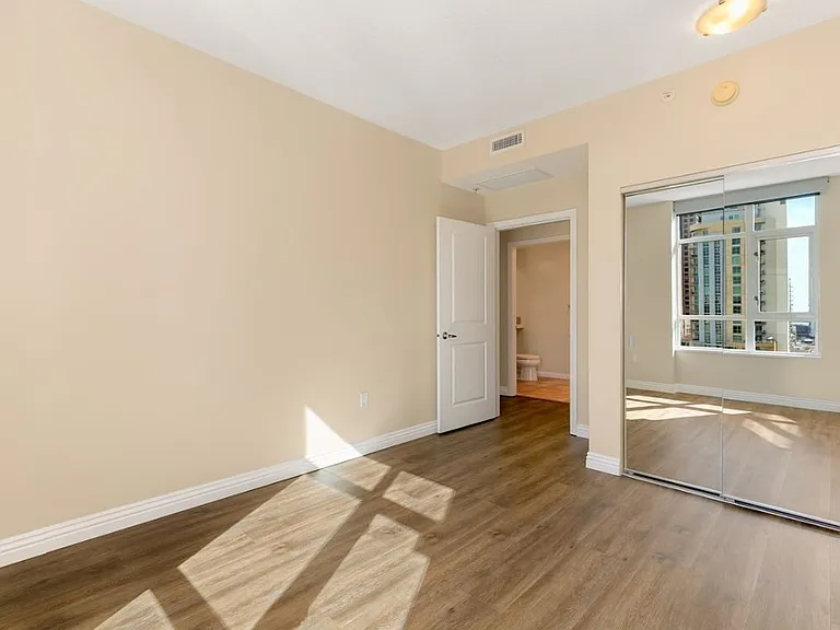 850 Beech St #1203 — Photo 21