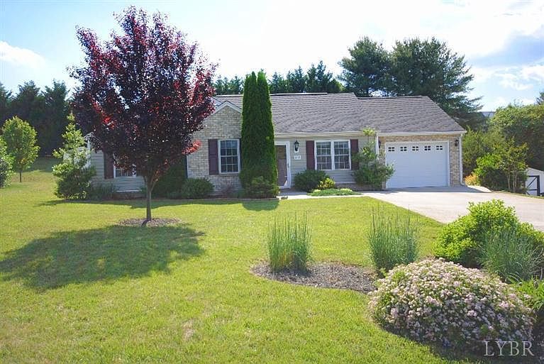1st image of 118 Willard Way