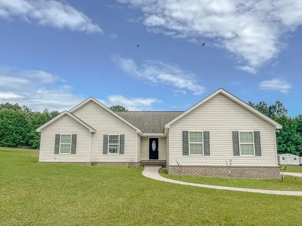 613 Waverly Ln, Statesboro, GA 30458