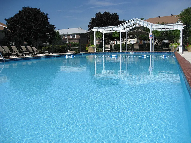 Resort-Style Swimming Pool