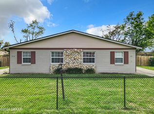 141 Hazelcrest St, Deltona, FL 32725
