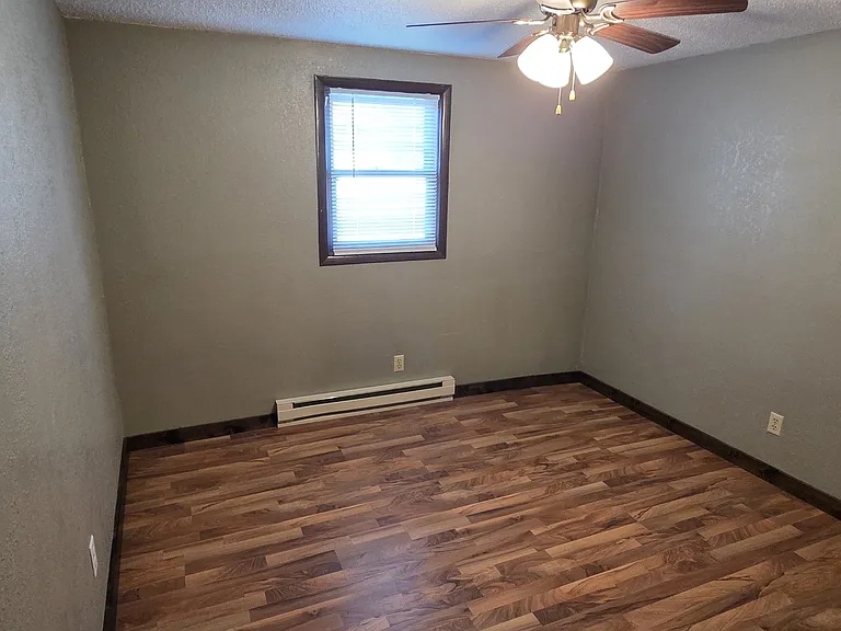 106 Mechanic St — Photo 7